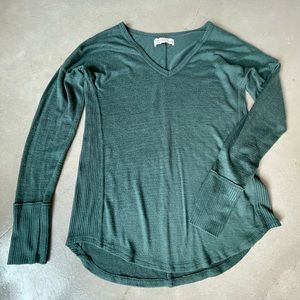 Abercrombie & Fitch V neck sweater